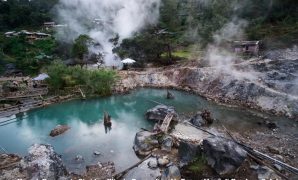 Kawah Rengganis Ciwidey, Wisata Pemandian Air Panas Alami di Bandung Selatan Kawah Rengganis Ciwidey, Wisata Pemandian Air Panas Alami di Bandung Selatan