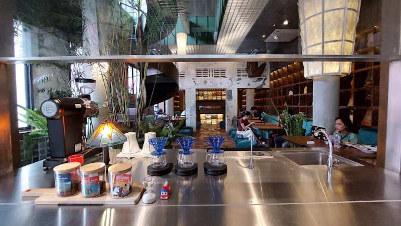 Tanatap Coffee Braga, Tempat Ngopi Estetik dengan Konsep Hidden Garden